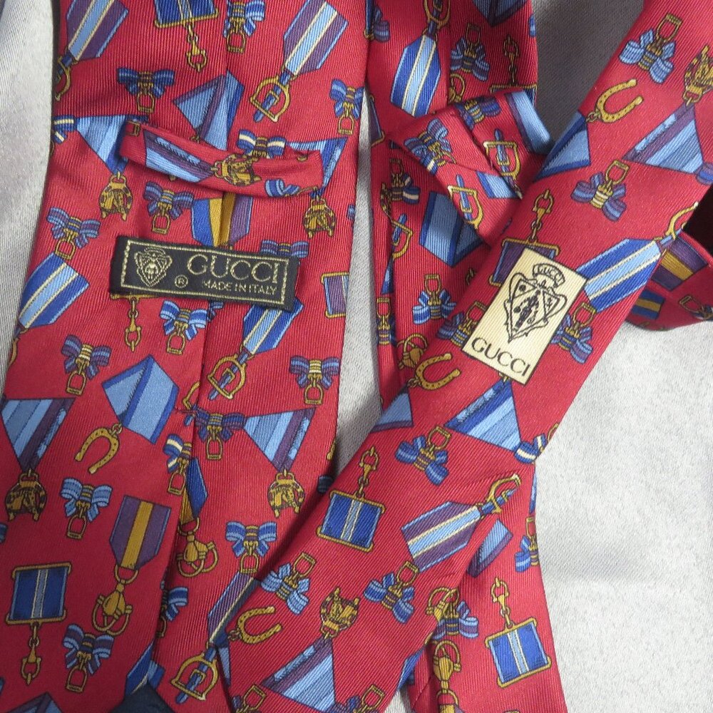 ❤️GUCCI ITALY HORSESHOE HORSEBIT Equestrian 100% Silk  Mens Necktie tie